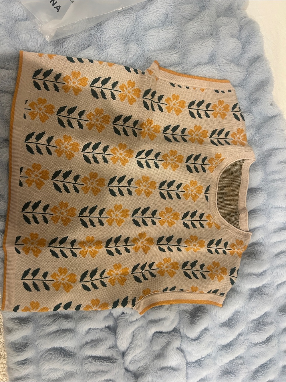 Time and Tru Cream Knit Floral Tank with Yellow Flowers and Green Leaves